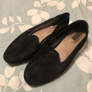 Adam Tucker Me Too Black Flats